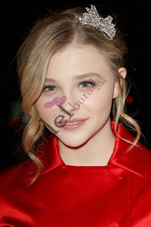 Aksesuarlı Saç Modelleri (18)