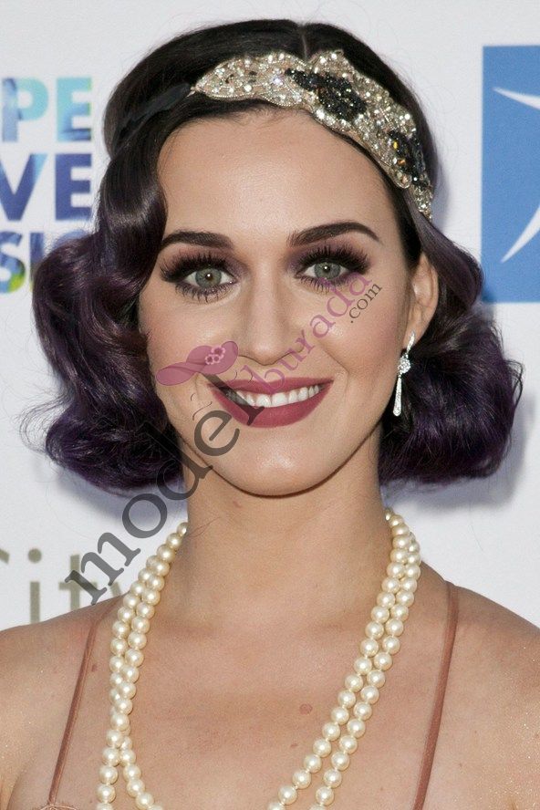 Aksesuarlı Saç Modelleri (32)