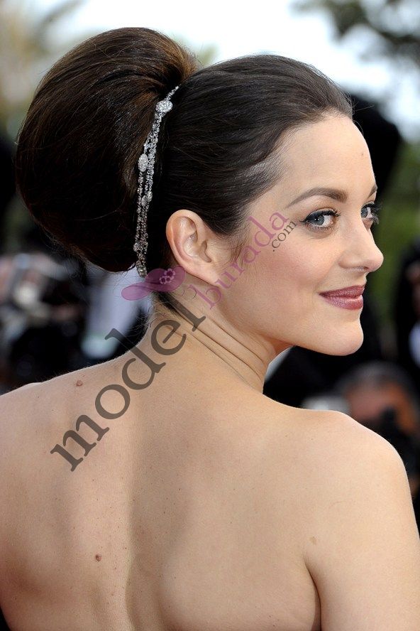 Aksesuarlı Saç Modelleri (35)