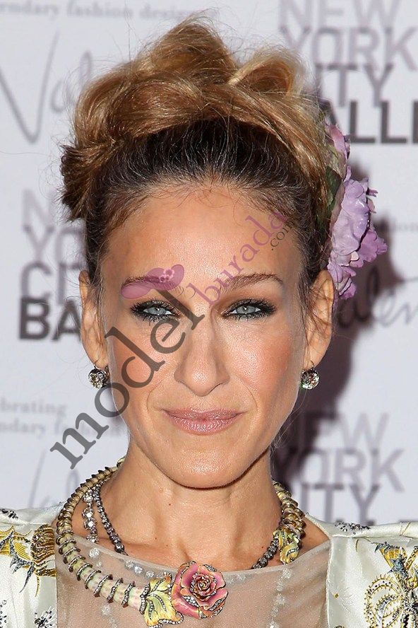 Aksesuarlı Saç Modelleri (45)