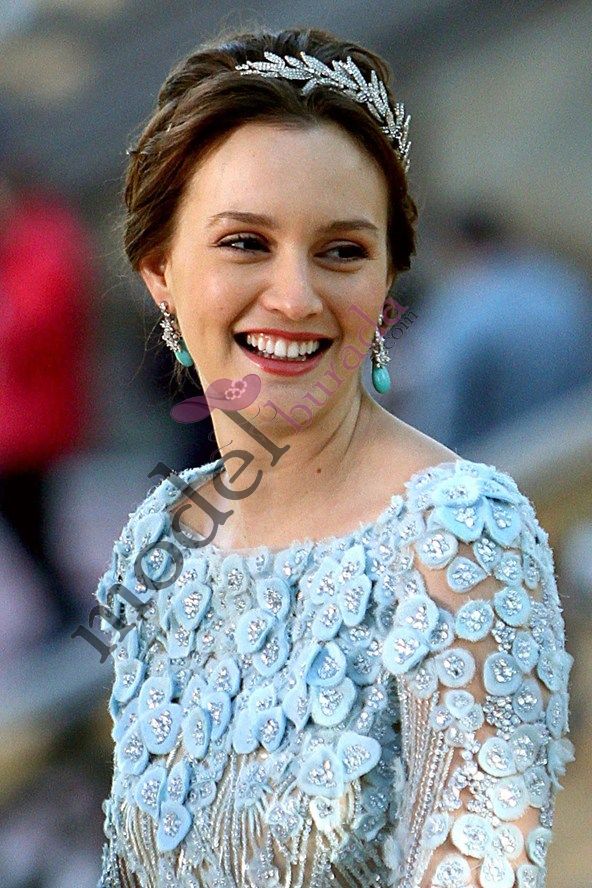 Aksesuarlı Saç Modelleri (9)