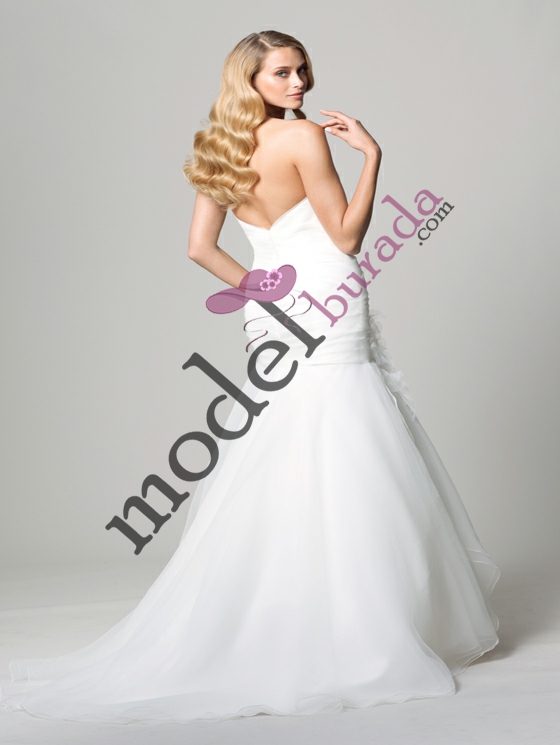 2014 Nisan Gelinlik Modelleri (18)